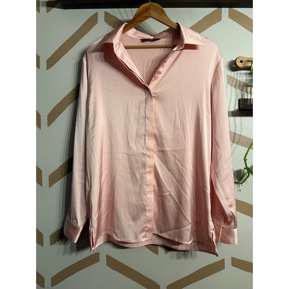 Escalier Button Up Shirt Womens Size Medium Pink Silky Satin Long Sleeve Blouse